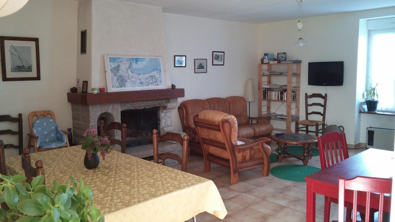 مبيت وإفطار Cherrueix Maison De La Croix Galliot المظهر الخارجي الصورة